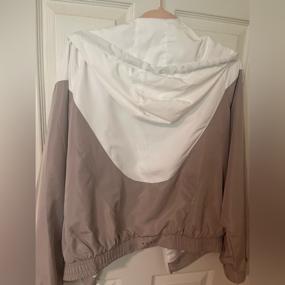 Acta windbreaker - Picture 5 of 5